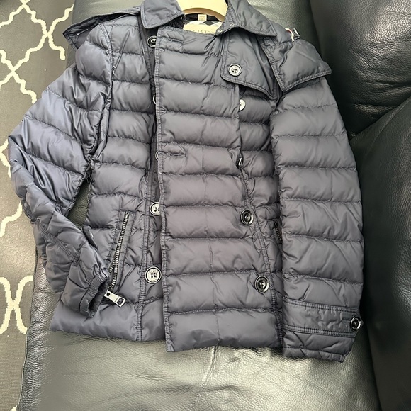Burberry jacket with detachable hoodies - Picture 3 of 4